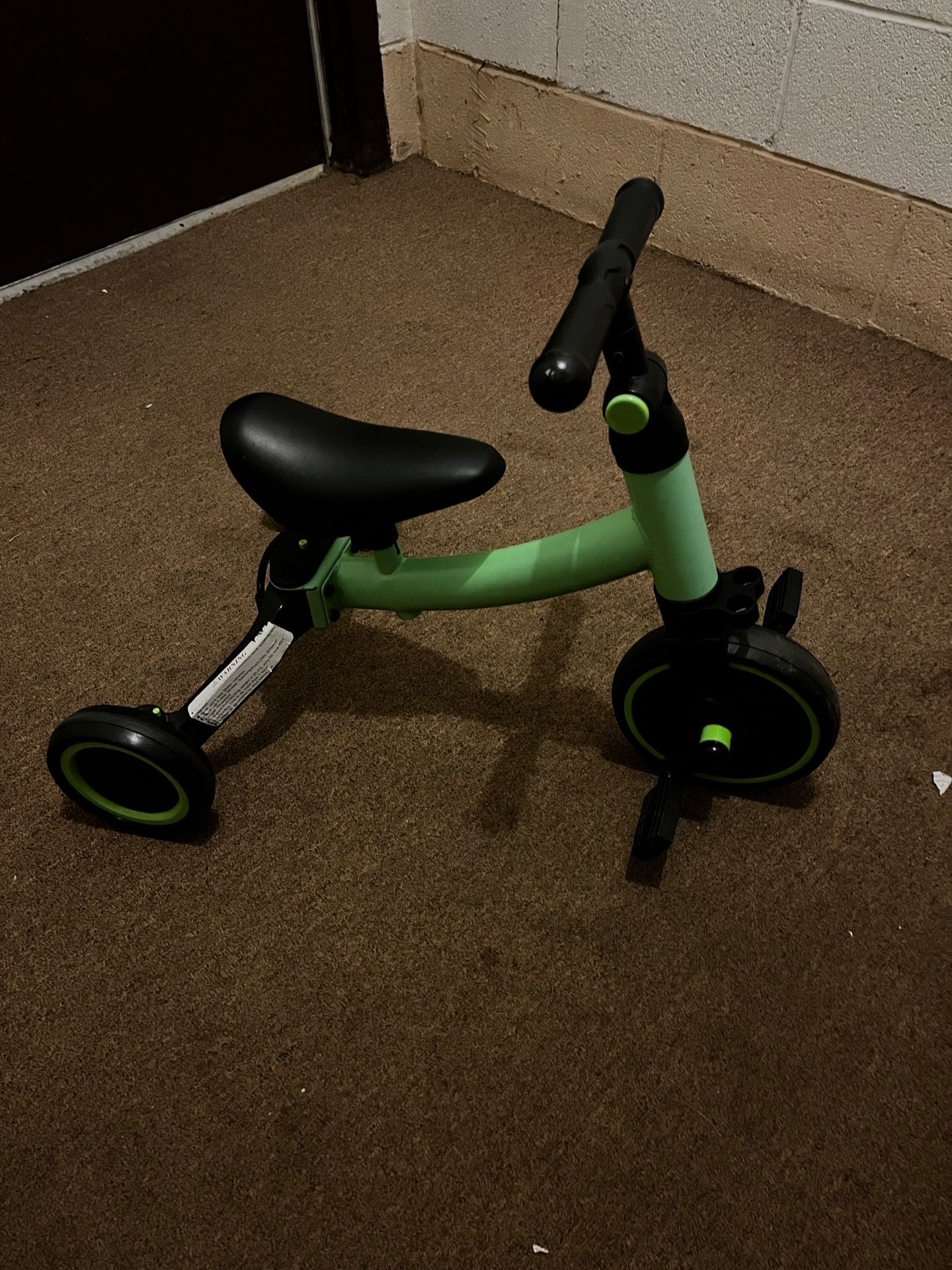 Besrey 5 in 1 Toddler Tricycle for Ages 1-5 Years,Kids Trike for Boys and Girls,Child Bicycles Balance Bike,Green Used