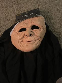 Halloween nun mask