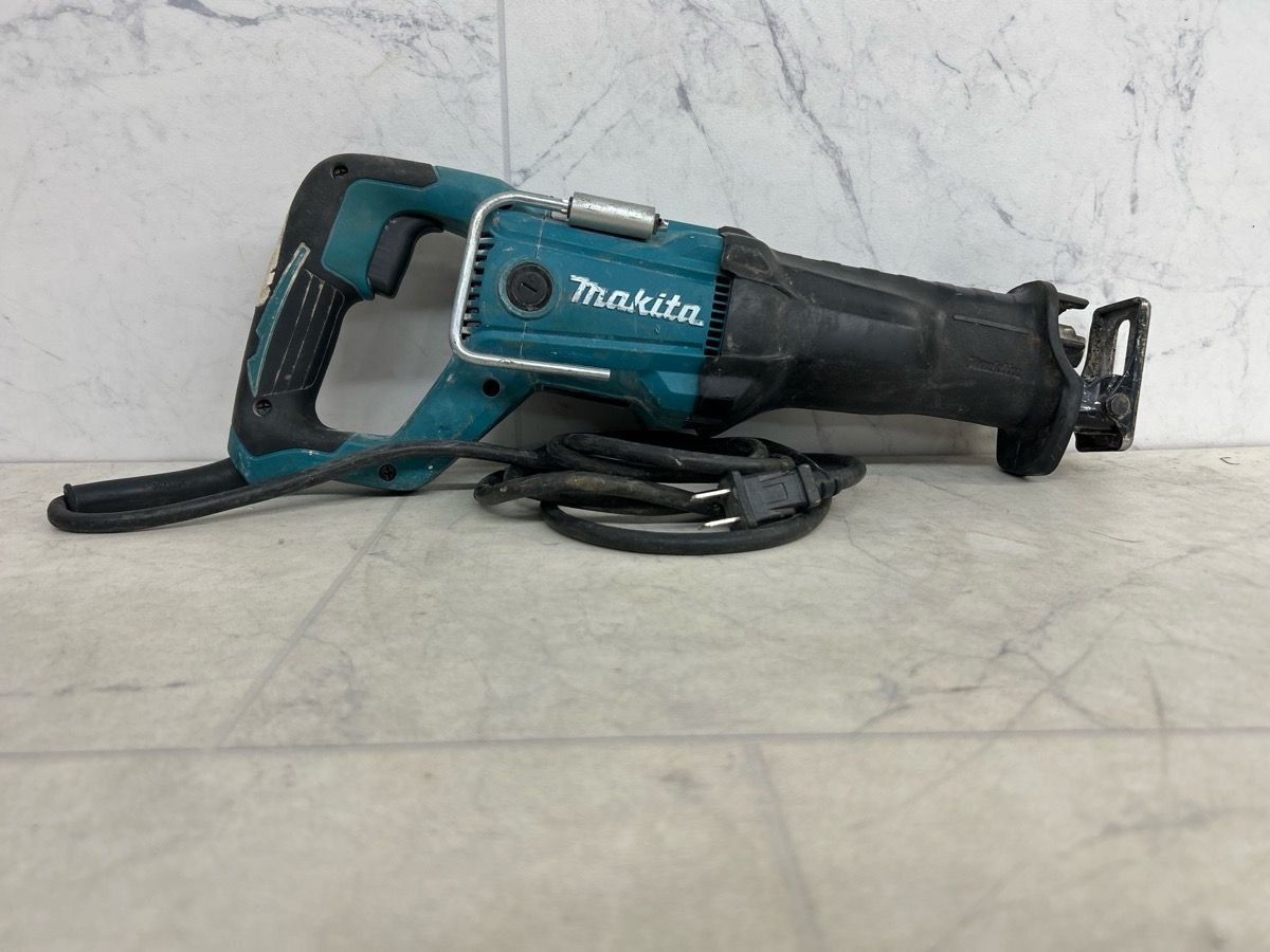 MAKITA RECIPROCATING SAW JR3051T (PO1018983)