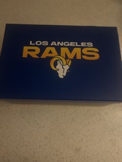 LA RAMS SEASON TiCKET HOLDER DRINKING GLASSES & ICE MAKER