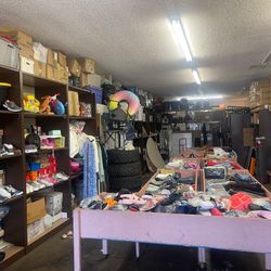 Se Traspasa Tienda De Liquidacion  !!!!