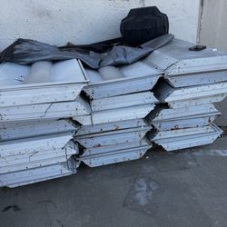 fluorescent light fixtures/troffer