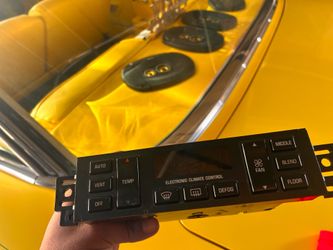 Buick Roadmaster HVAC control unit