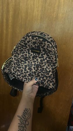 Tush baby leopard like new