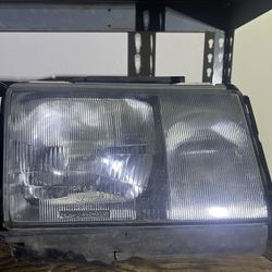 1999 Mercedes S500 Headlights