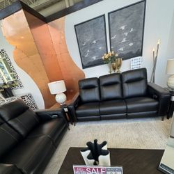 Brand New Modern Black Sofa And Loveseat With One Side Table And Side Light