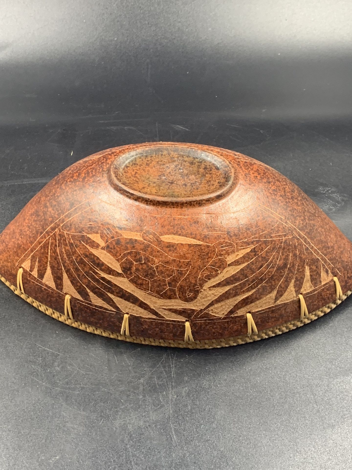 CLAY BOWLS FROM INDONESIA