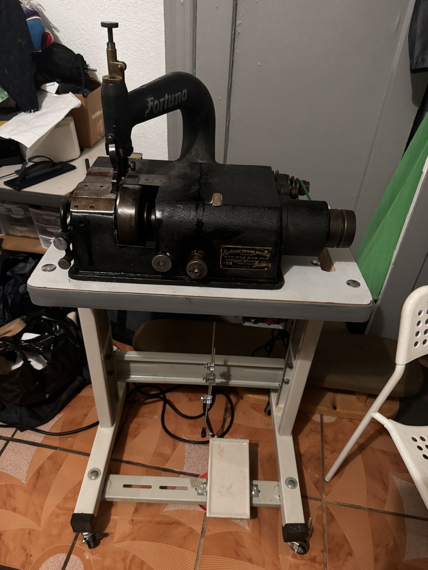 Fortuna Skiving Machine Head Only
