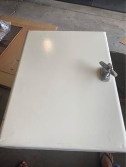 Key Box 18-1/2 L X 15 1/2 W X 5-1/2 Deep