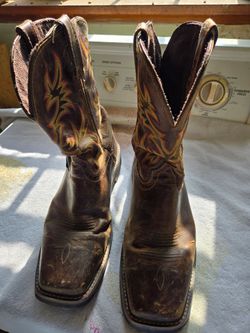 Mens size 13EE Justin steel toe workboots