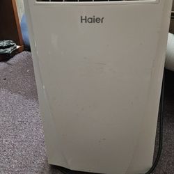 HAIER PORTABLE AIR CONDITIONER 8000