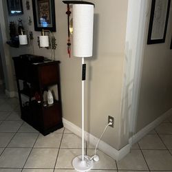New White Skinny Floor Lamp Whit Lightbulb And Remote Control 