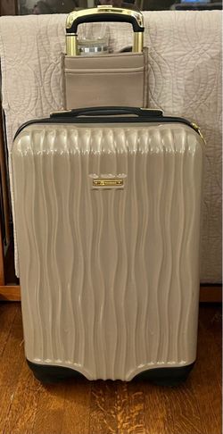 27” Wheeled Hardsided Luggage
