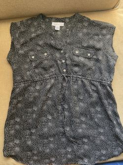 Maternity top and jeans