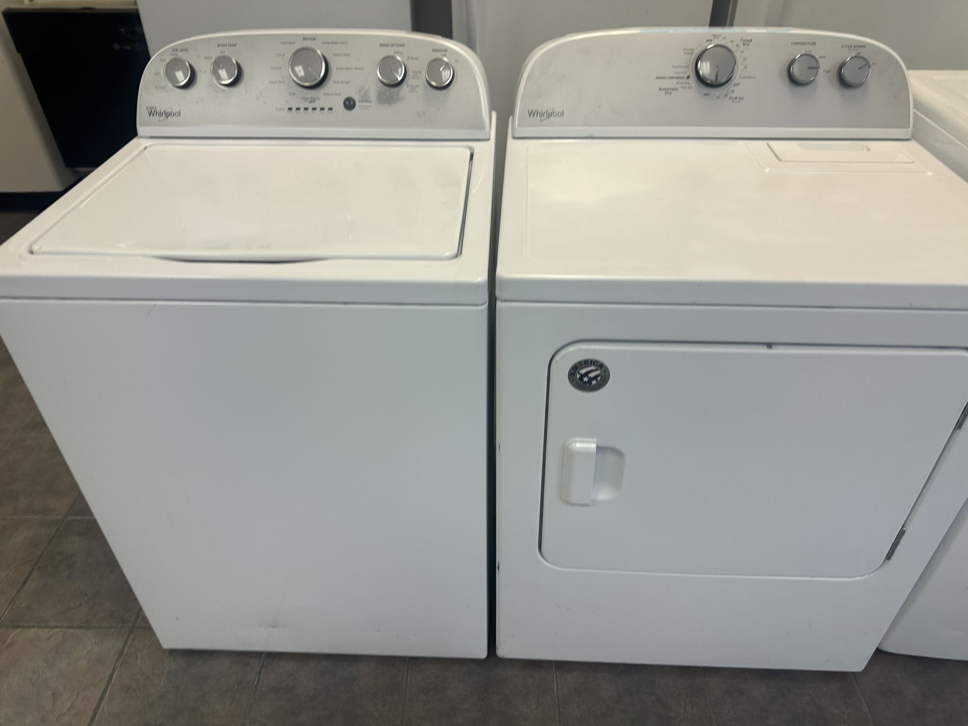 Whirlpool Washer And Electric Dryer Set