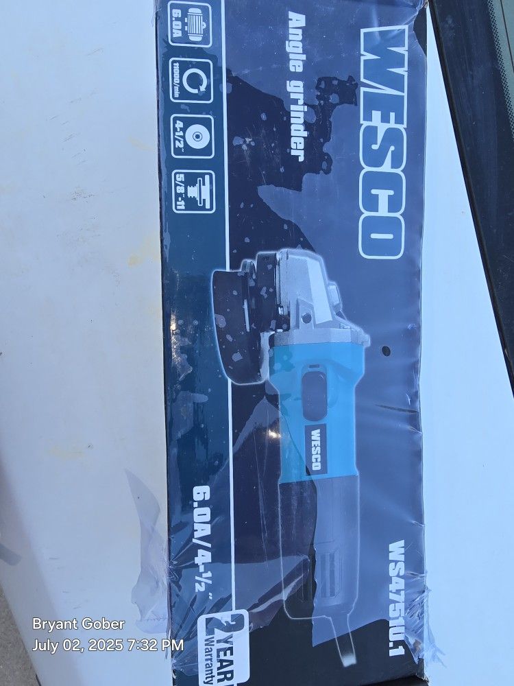 WESCO WS4751U.1 Angle Grinder