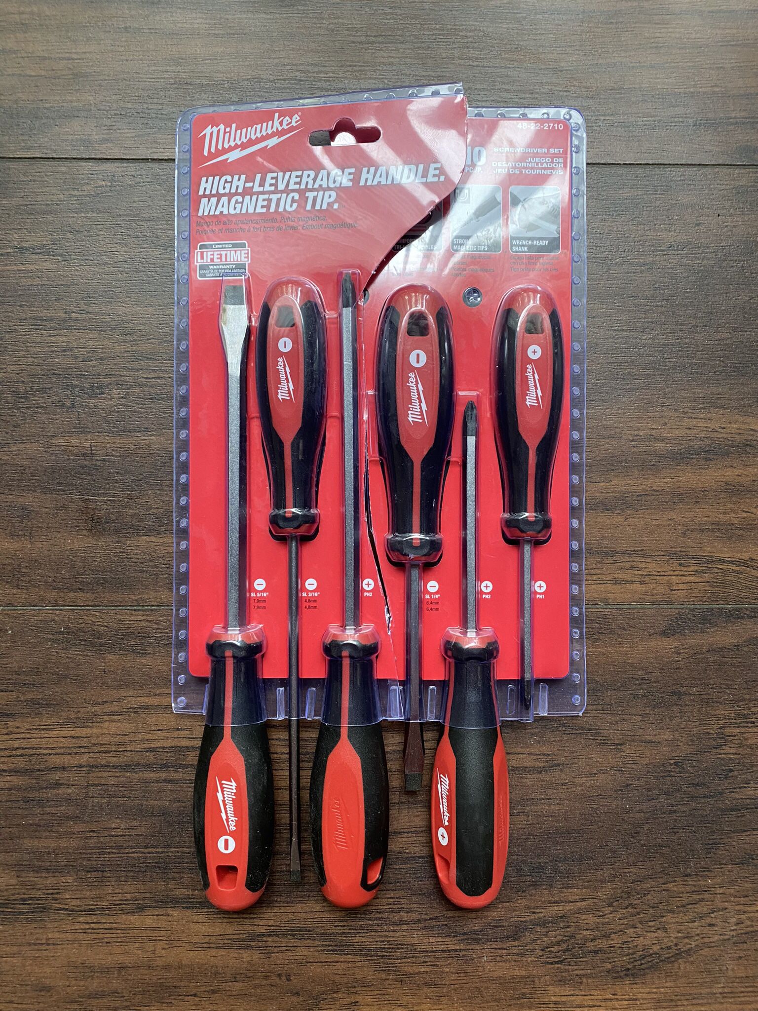 Milwaukee Phillips/Slotted Flat Head Hex Drive Screwdriver Set with Tri-Lobe Handle (6-Piece) !!! NEW !!!