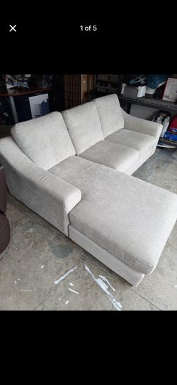 THOMASVILLE 2 Pieces Fabric Sofá With Reversible Chaise 