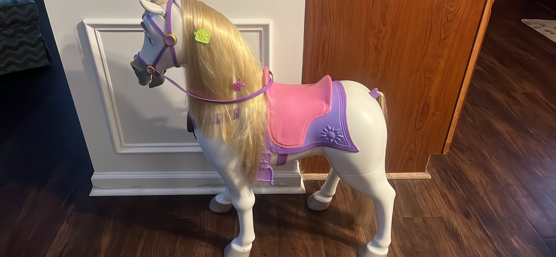 Kid Sized Disney Maximus Animatronic Horse Tangled