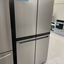  Refrigerator 