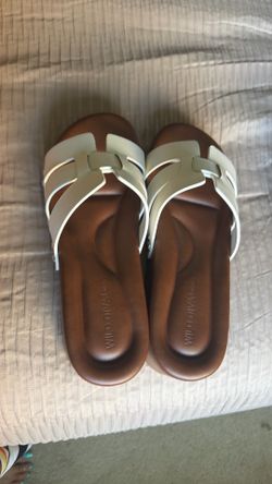 Woman's sandals
