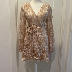 Dusty Pink Floral Lace Dress