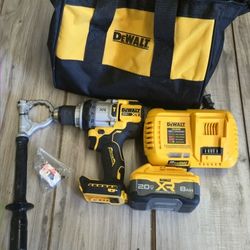 DEWALT 20V XR Lithium-Ion Cordless Hammer Drill Kit with 8.0 Ah Battery, Charger and Bag