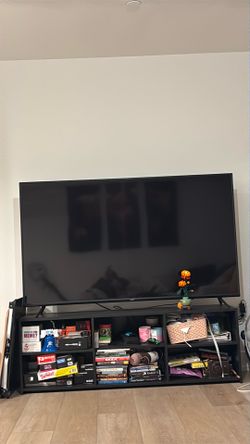 70 Inch VIZO Smart TV