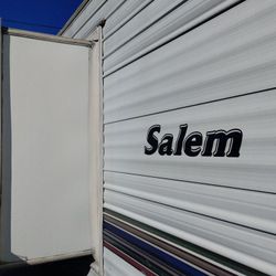 2005 26'ft SALEM TRAIL TRAILER W/SLIDE