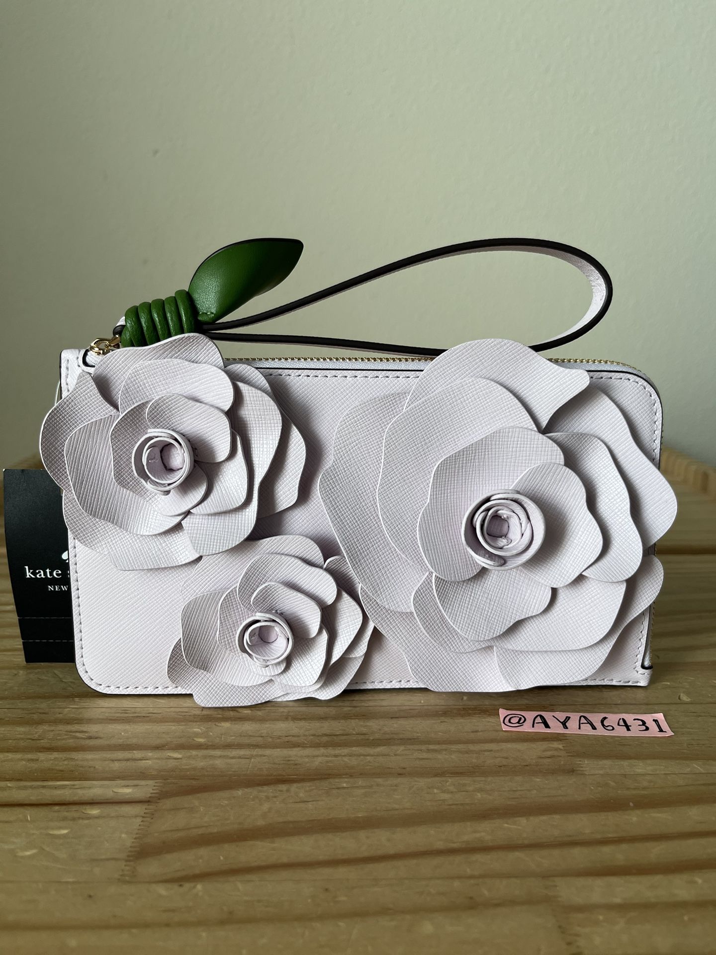 Kate Spade Flora Flower Medium L-Zip Wristlet