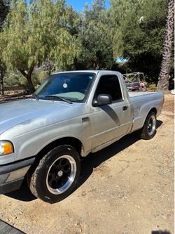 mazda b3000 2001