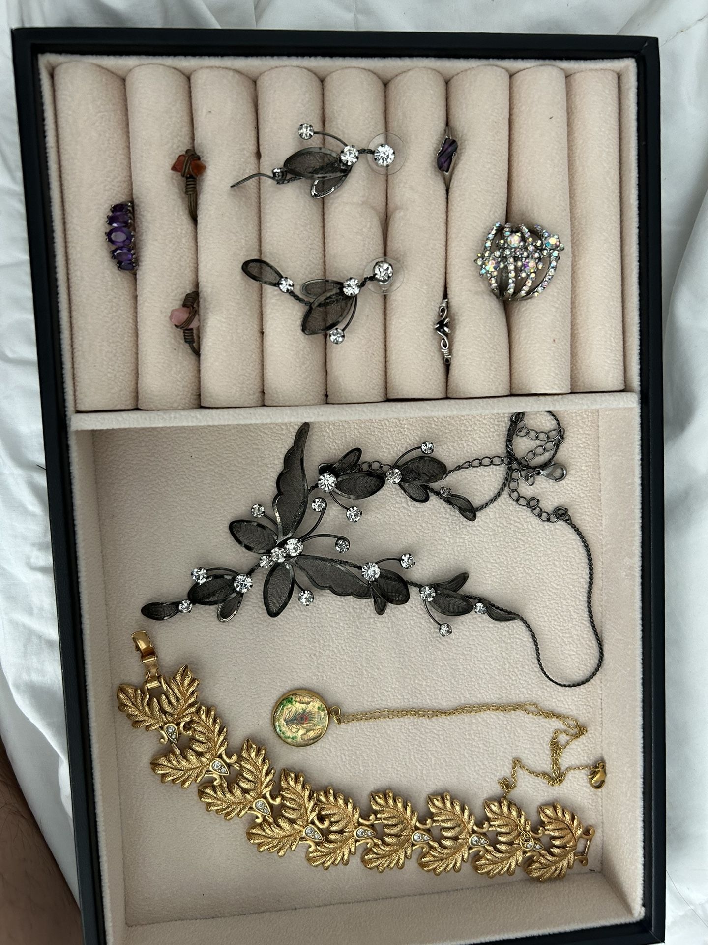 🖤 Gothic Filigree Butterfly Jewelry Set – Necklace + Earrings – Ren Faire Find