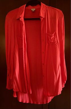 Women’s Long Sleeve Converse One Star blouse  Coral/Salmon Size M
