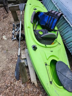 Emotion Kayaks