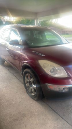 2008 Buick enclave red 4 door like suv