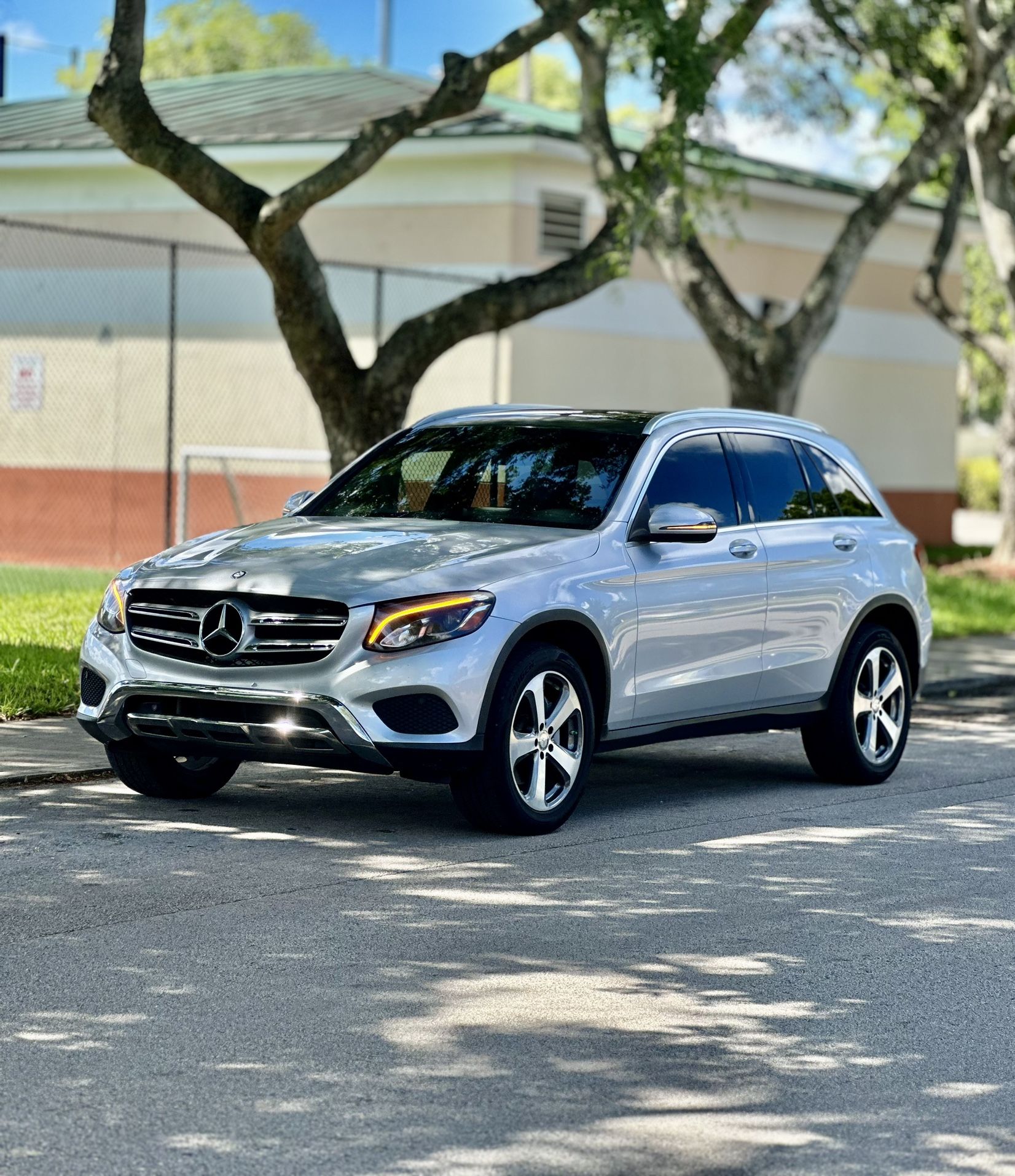 2017 Mercedes-Benz GLC 300