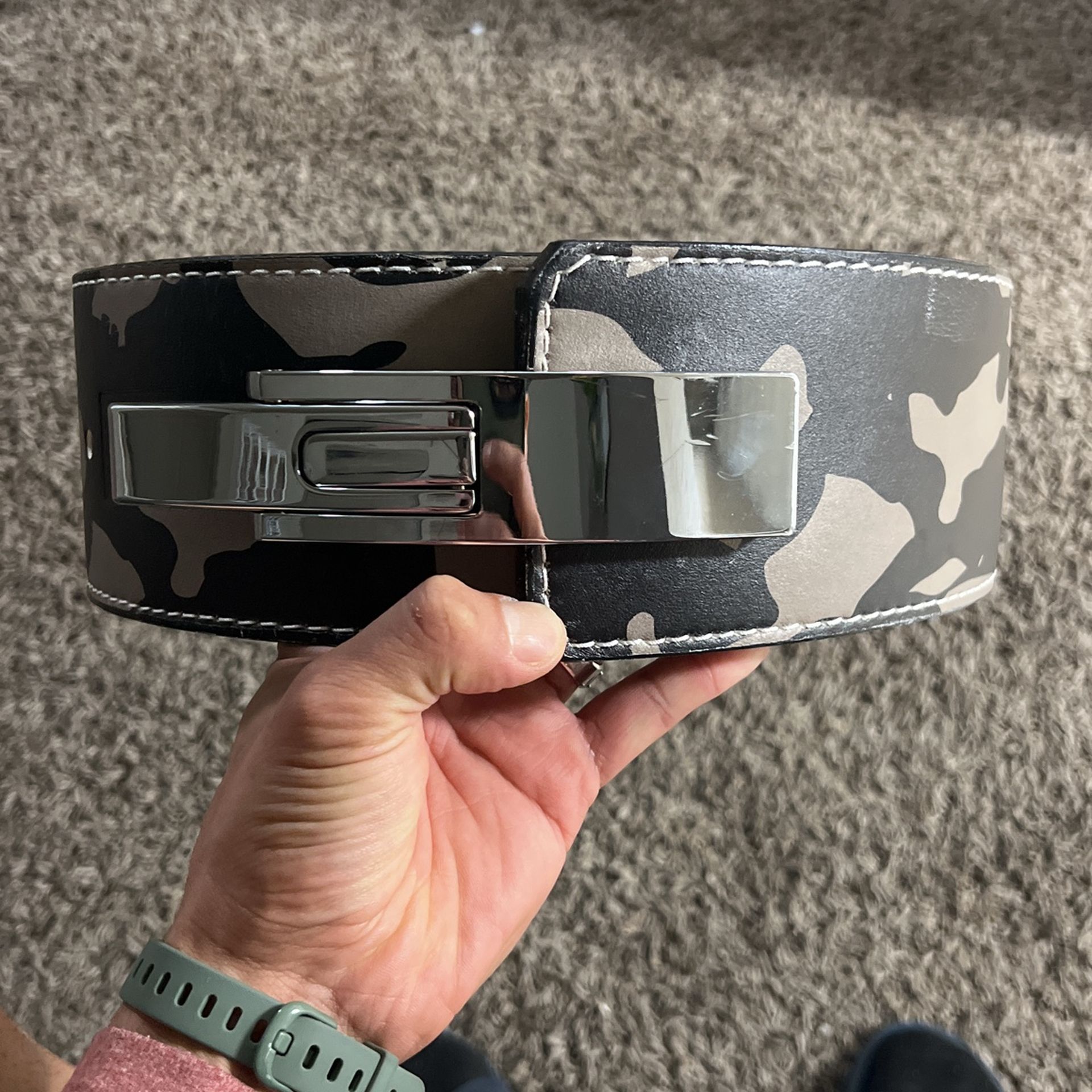 Inaka Weightlifting Belt