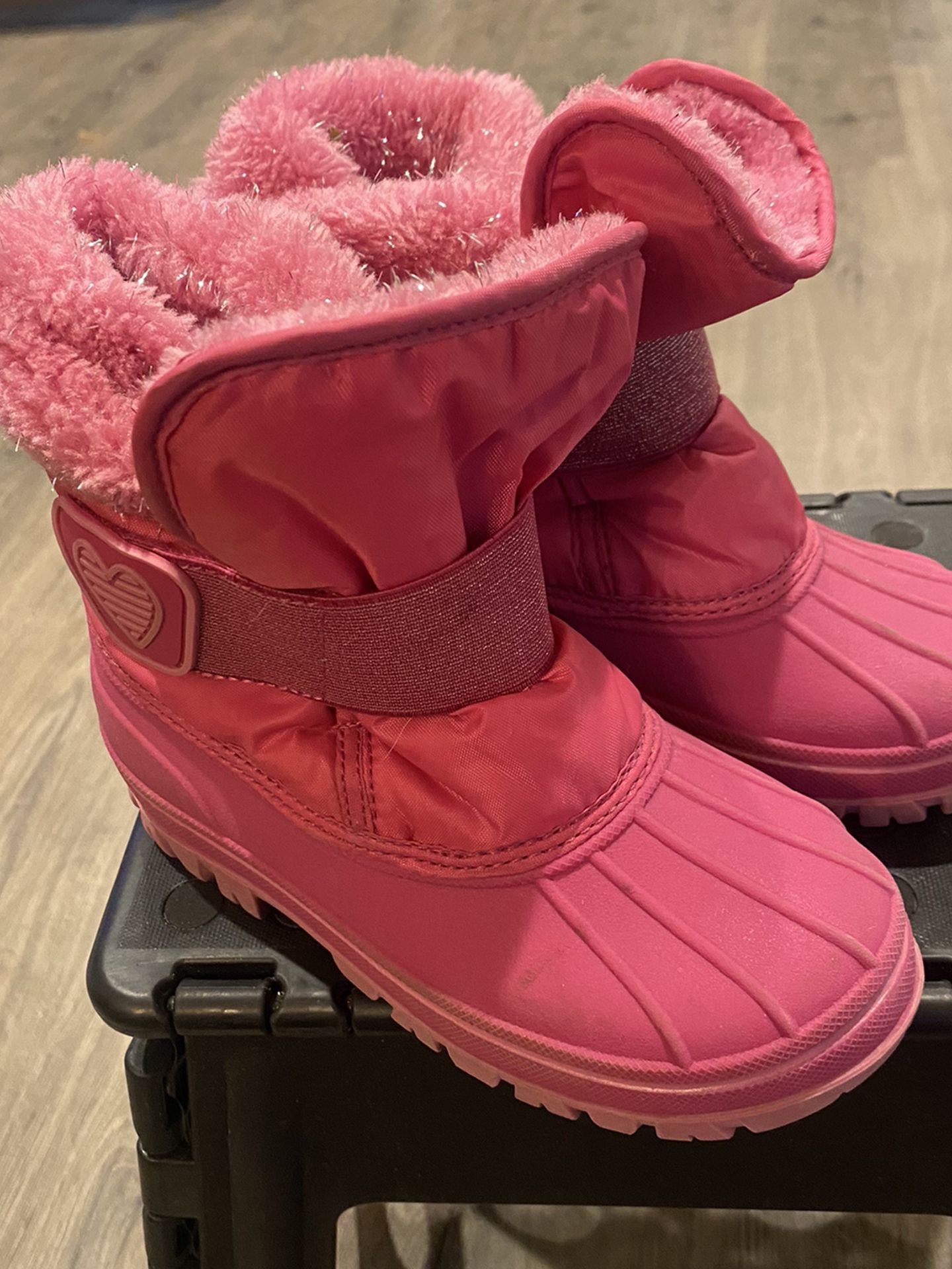 Kids size 12 snow boots