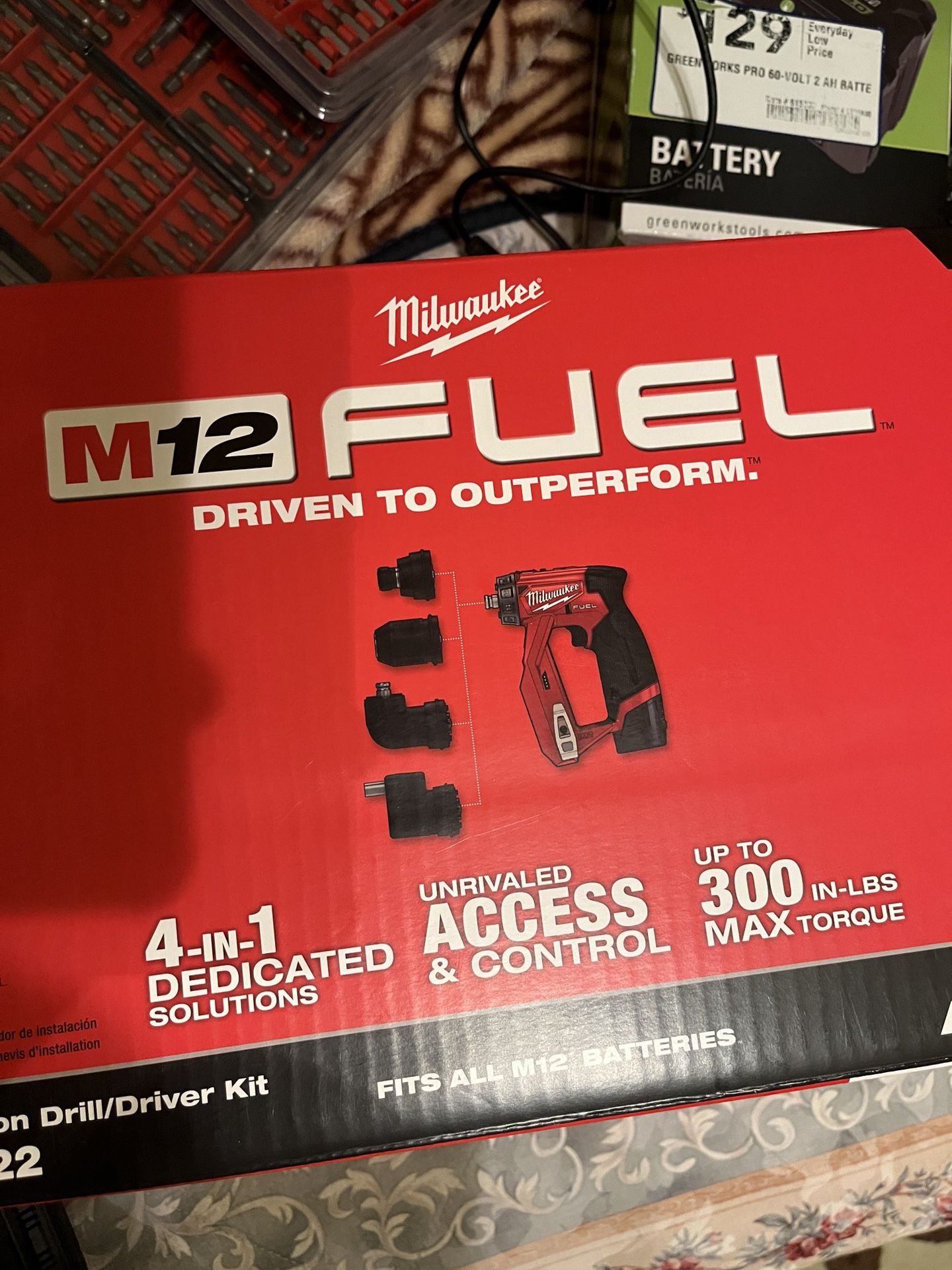 Milwaukee M12 Installation Drill/Driver Kit