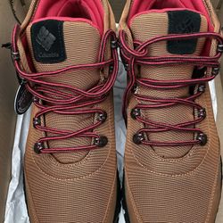 Columbia Boot Waterproof Brand New 