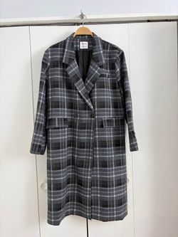 Gray Plaid Long Blazer – Relaxed Fit