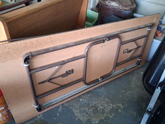 6 foot table