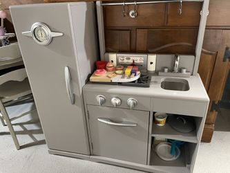 Pottery Barn Kids Kitchen