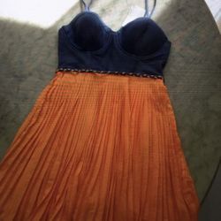 New JESSICA SIMSON dress, medium size