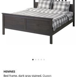 HEMNES IKEA KING BED W/ DRAWERS