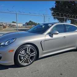 Porsche Panamera 2012 S Hyrbrid 