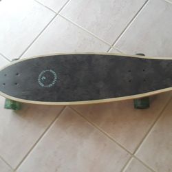 Skateboard 