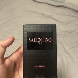 Valentino UOMO Born In Roma