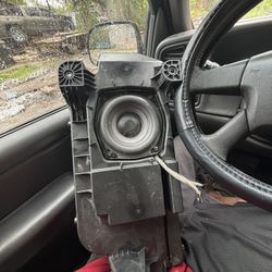 Bose Audio Radio Front Floor Console System Speaker Box