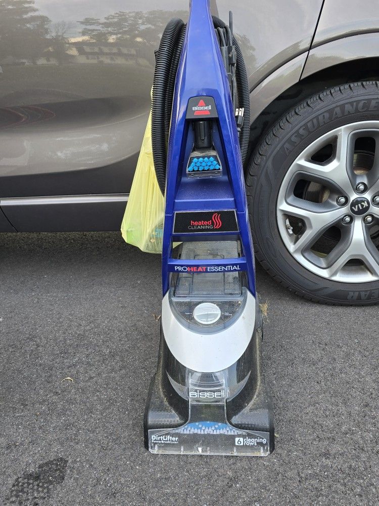 Bissell ProHeat Essential Carpet Cleaner
